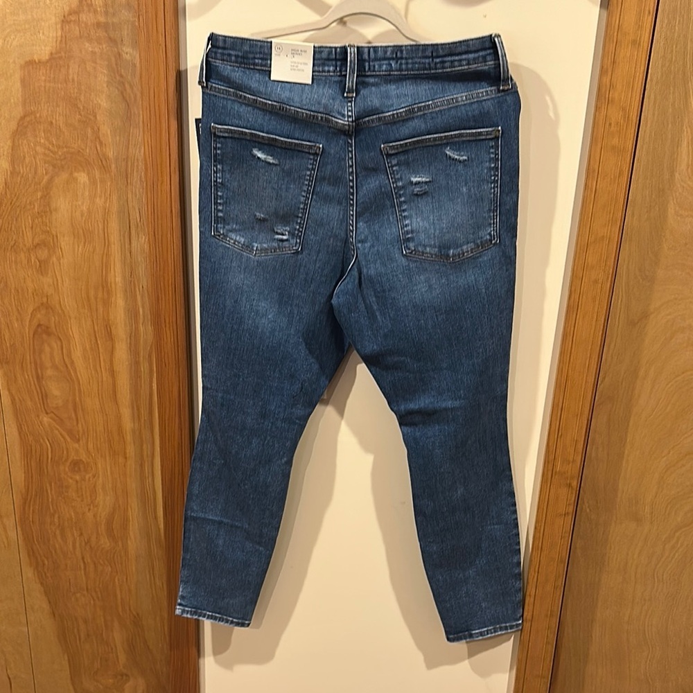 Universal Thread Blue Distressed Ankle Jeans - Picture 7 of 7